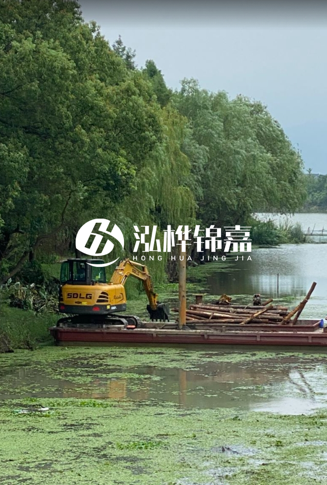 咸寧挖機(jī)打木樁專業(yè)施工-農(nóng)村建房打樁選松木樁好嗎？